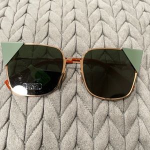 Fendi model 191 sunglasses/ made in Italy